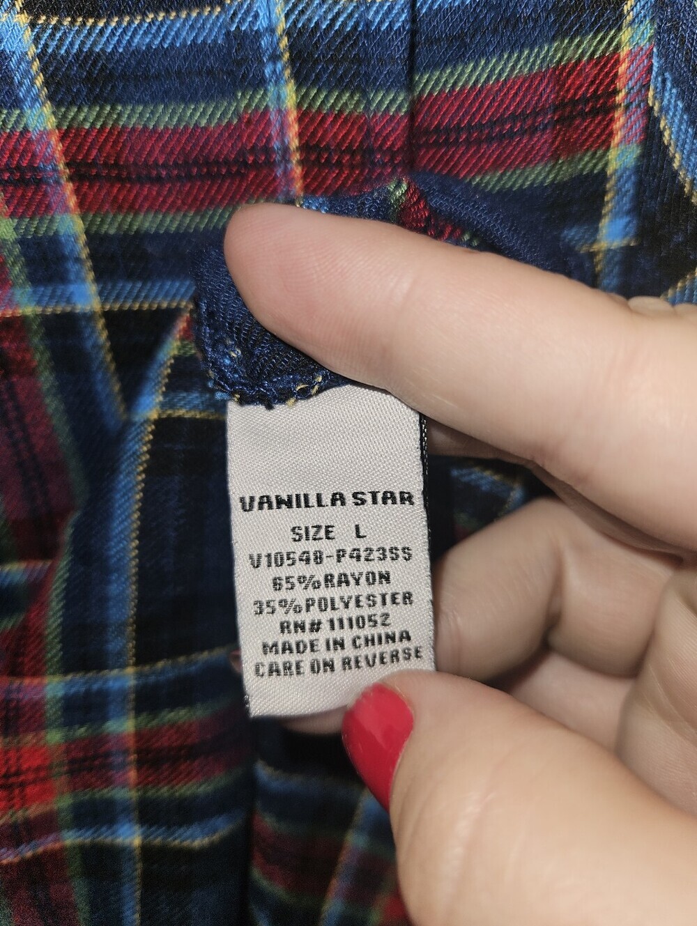 Vanilla Star Womans Plaid Long Sleeve Button Up Top Size L - Picture 10 of 10